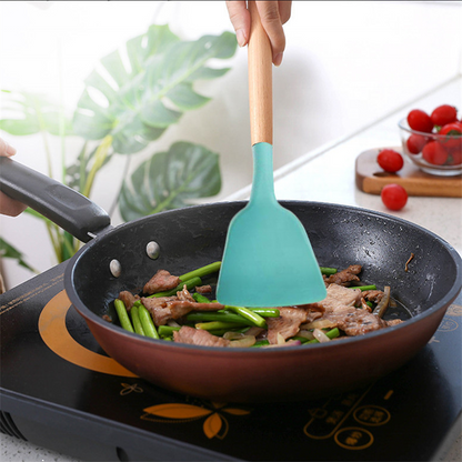 Modern Kitchen Accessories Set With Wooden Handle