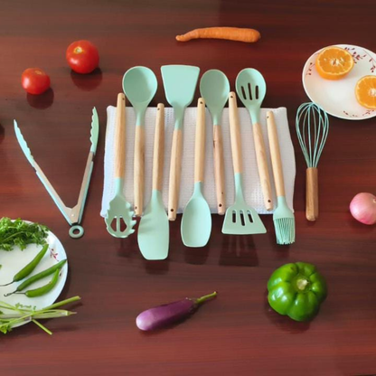 Modern Kitchen Accessories Set With Wooden Handle